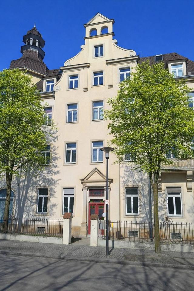Helle 4-Raumwohnung in imposanter Gründerzeitvilla – Bild 4