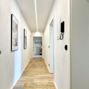 Erstbezug nach Sanierung - 4 Zimmer Wohnung mit Terrasse im Grünen