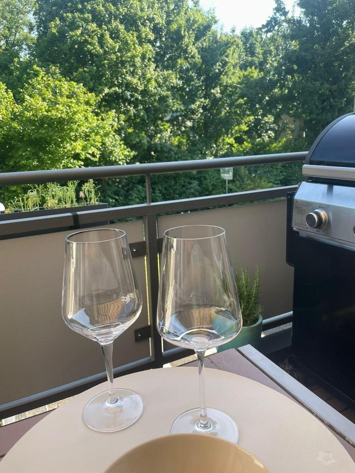 Lichtdurchflutete Maisonettewohnung mit Reihenhauscharakter – Bild 9