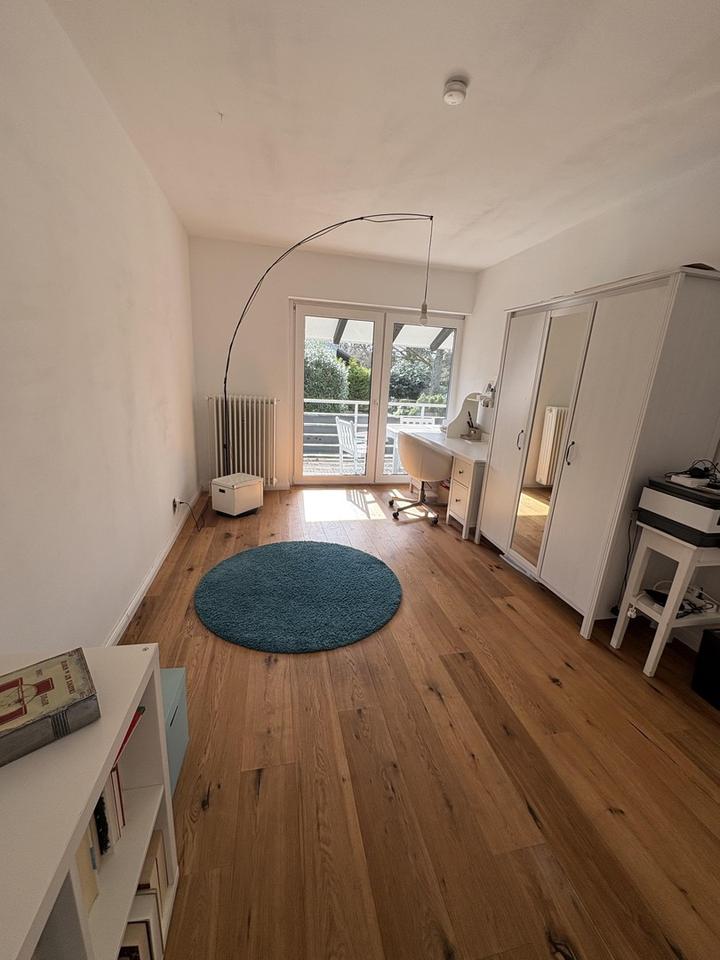 Großzügige Doppelhaushälfte in bester und sehr ruhiger Lage von Hamburg-Volksdorf – Bild 34