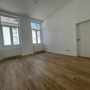 Sanierte 3 Zimmer Wohnung in Hauptbahnhofnähe