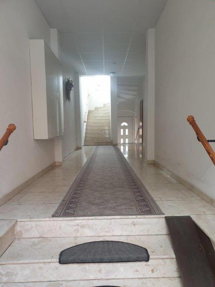 3-Raum-WE,Neuwertig,EBK,Garten,historische Türen, ruhige Lage nähe Zentrum, WG geeignet – Bild 9