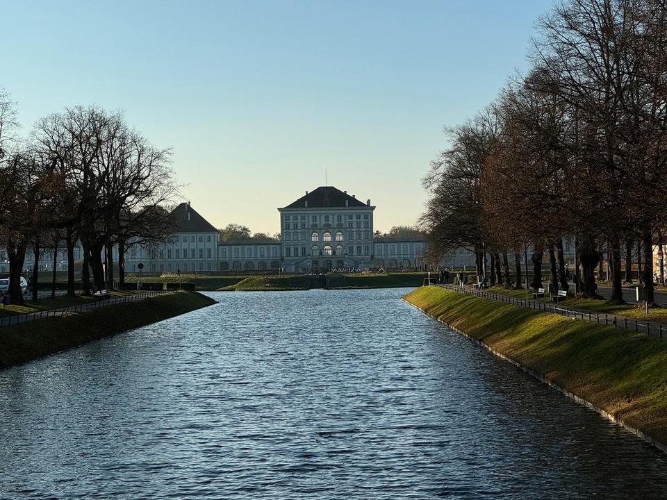 Provisionsfrei - Ruhige und helle Bürofläche nahe Nymphenburger Schloss – Bild 7