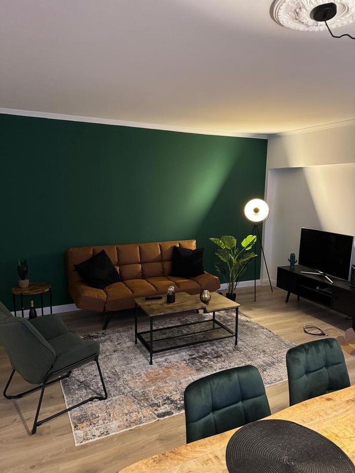 Moderne möblierte 70 qm City‑Wohnung im Herzen von Wiesbaden (mit Balkon)