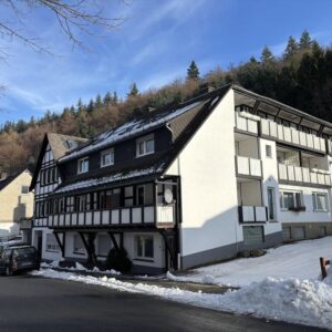 Immobilie (ehem. Gasthof) in Schmallenberg-Bödefeld gegen Meistgebot zu verkaufen