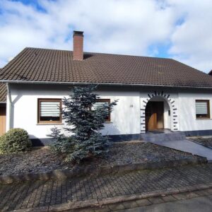 Charmantes 1-2 Familienhaus in Rehlingen-Siersburg