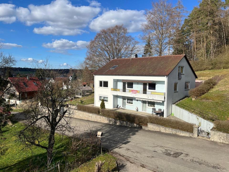 *Provisionsfrei* Wohnhaus mit Einliegerwohnung *Top-Lage/ naturnah/ Sackgasse* – Bild 2