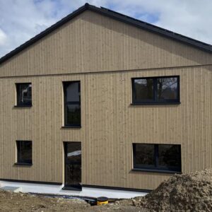 Schöne Erdgeschoss 3-Zimmer-Wohnung