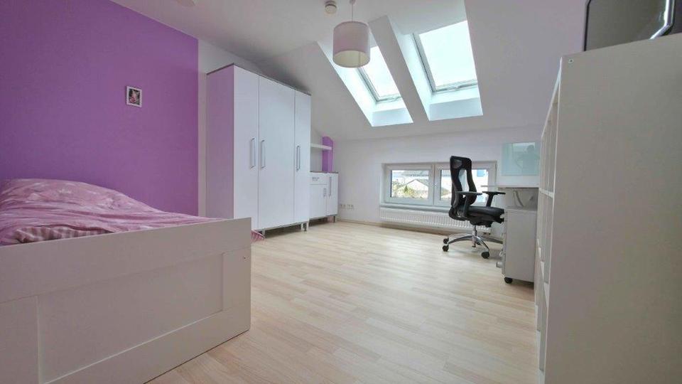 Moderne DHH, provisionsfrei, ideal für Familien. – Bild 14