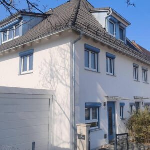 Doppelhaushälfte in München-Nord (Oberschleißheim) – Energieeffizient A+ · Winter warm, Sommer kühl