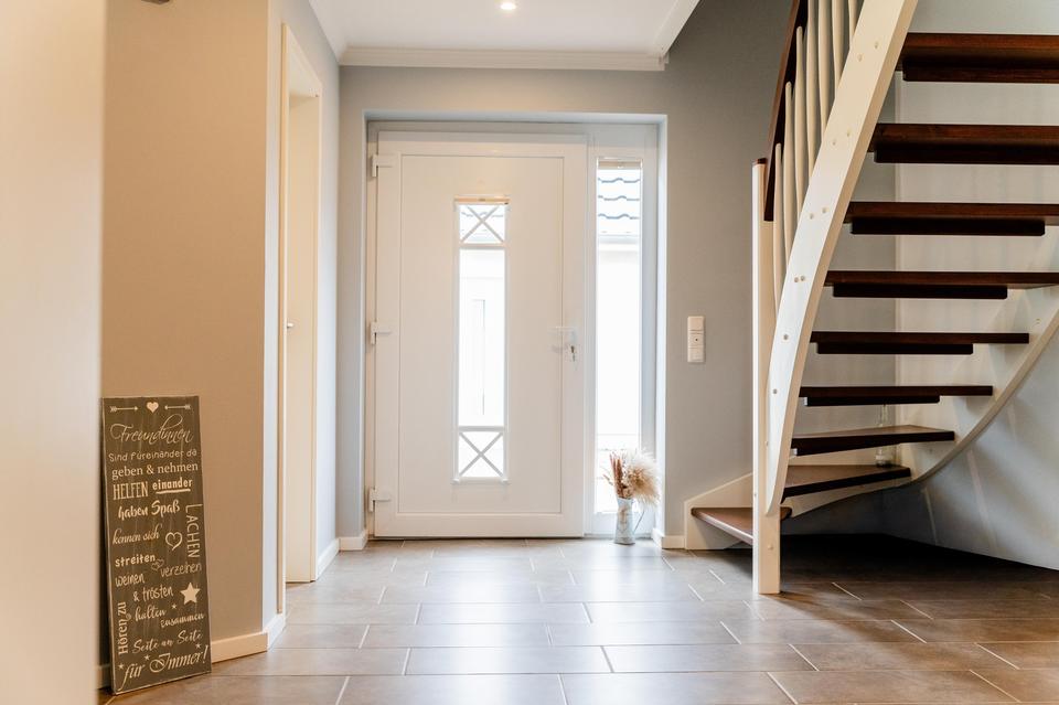 Gepflegtes Einfamilienhaus (Walmdachbungalow) ohne Makler – Bild 9