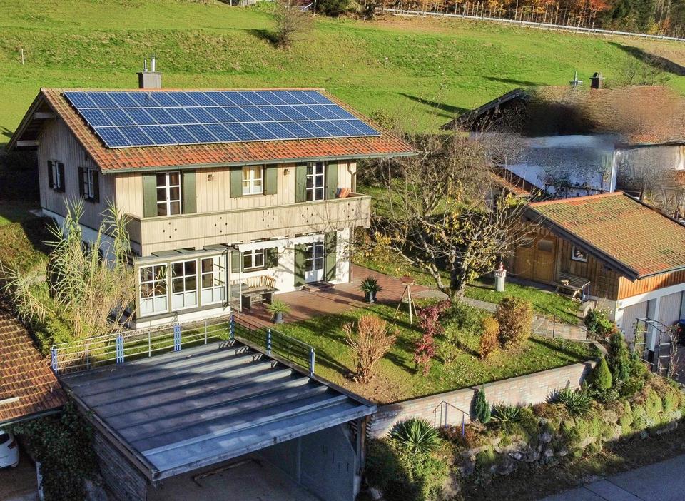 Sonniges ökologisches Einfamilienhaus im Chiemgau - Siegsdorf