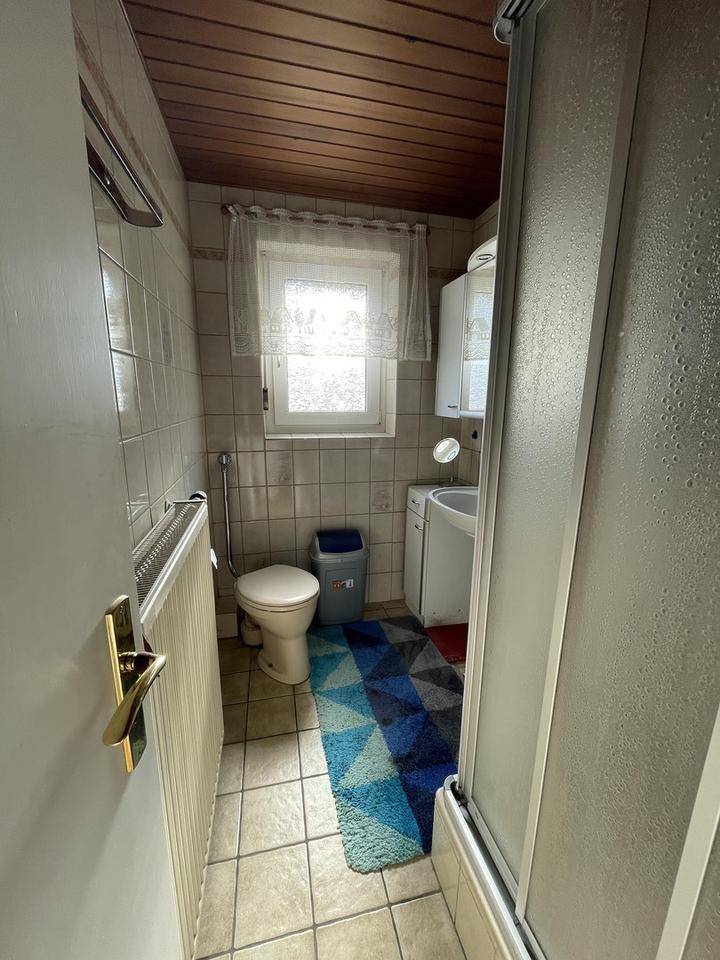 Charmantes Haus in ruhiger, schöner Wohnlage, ideal für Familien und Handwerker – Bild 29