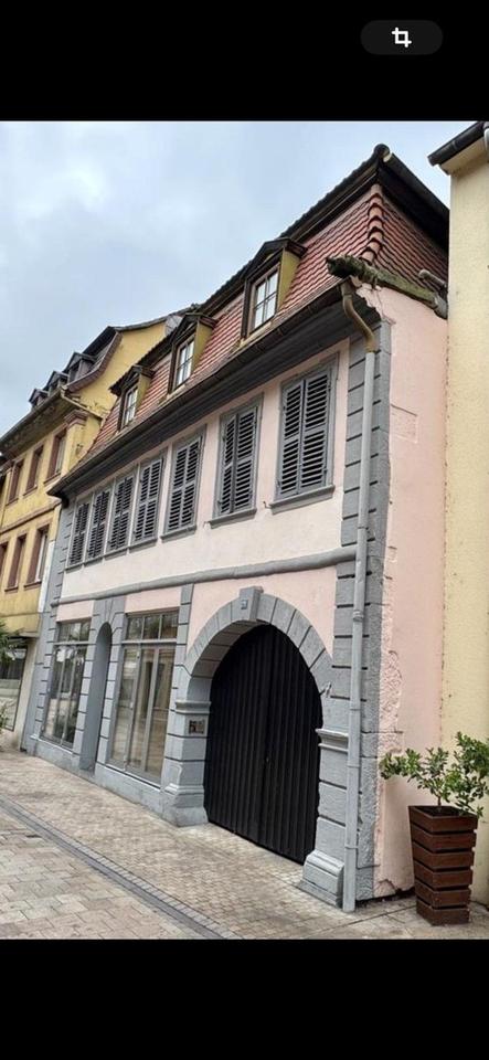 Attraktive 116 m² Gewerbefläche – ideal für Café, Laden oder Praxis | Fußgängerzone Neustadt