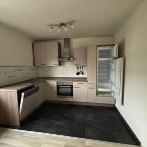 in angenehmer, ruhiger Wohnlage - gepfl. 2 ZW mit 51qm Wfl. - EBK, Balkon uvm.