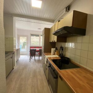 Renovierungsbedürftiges Zweifamilienhaus in Pforzheim