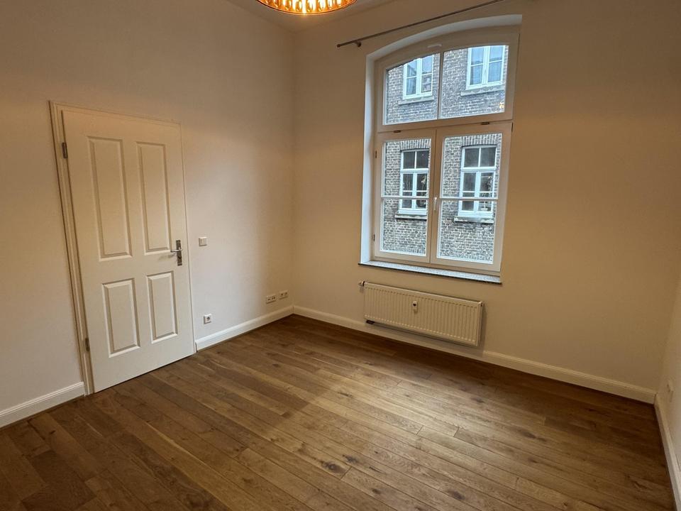 Stilvolles Gründerzeithaus Köln Kalk, aufgeteilt, Provisionsfrei – Bild 8