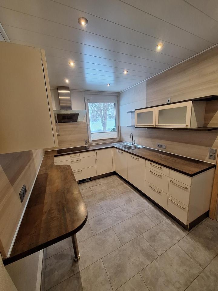 4,5-Zimmer-EG-Wohnung mit Wintergarten, Terrasse in Tuttlingen-Möhringen – Bild 6