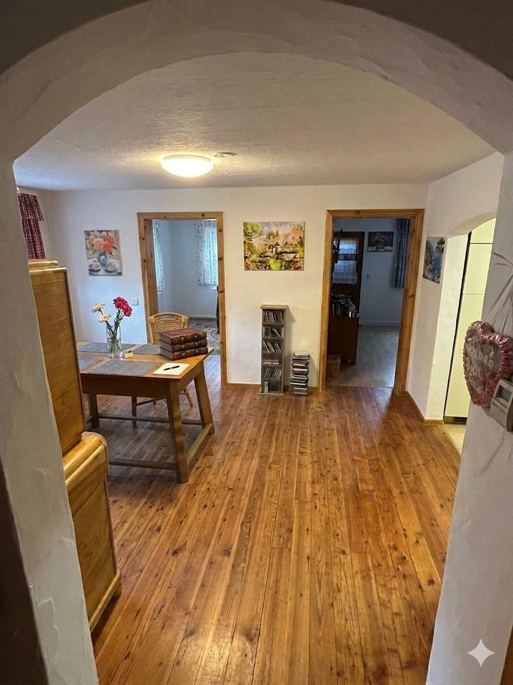 Charmante 3-Zimmer Erdgeschosswohnung (inkl. Küche) in Amorbach