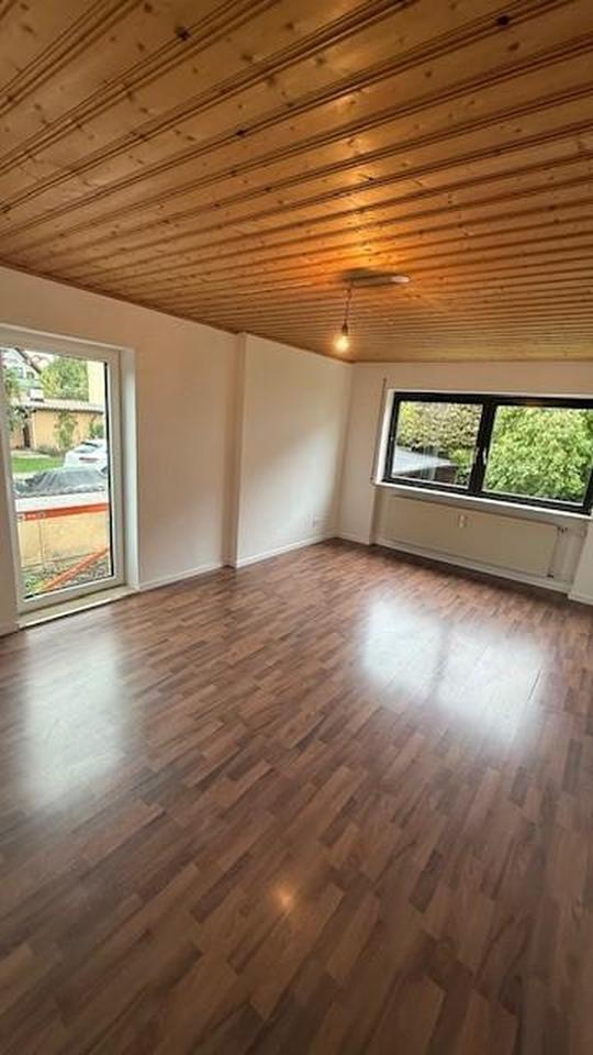 Charmante 1-Zimmer-Erdgeschosswohnung mit eigenem Gartenanteil – Bild 2