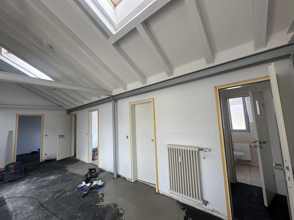 Penthouse in Bestlage – privates Treppenhaus (Hauscharakter) & große uneinsehbare Dachterrasse – Bild 6