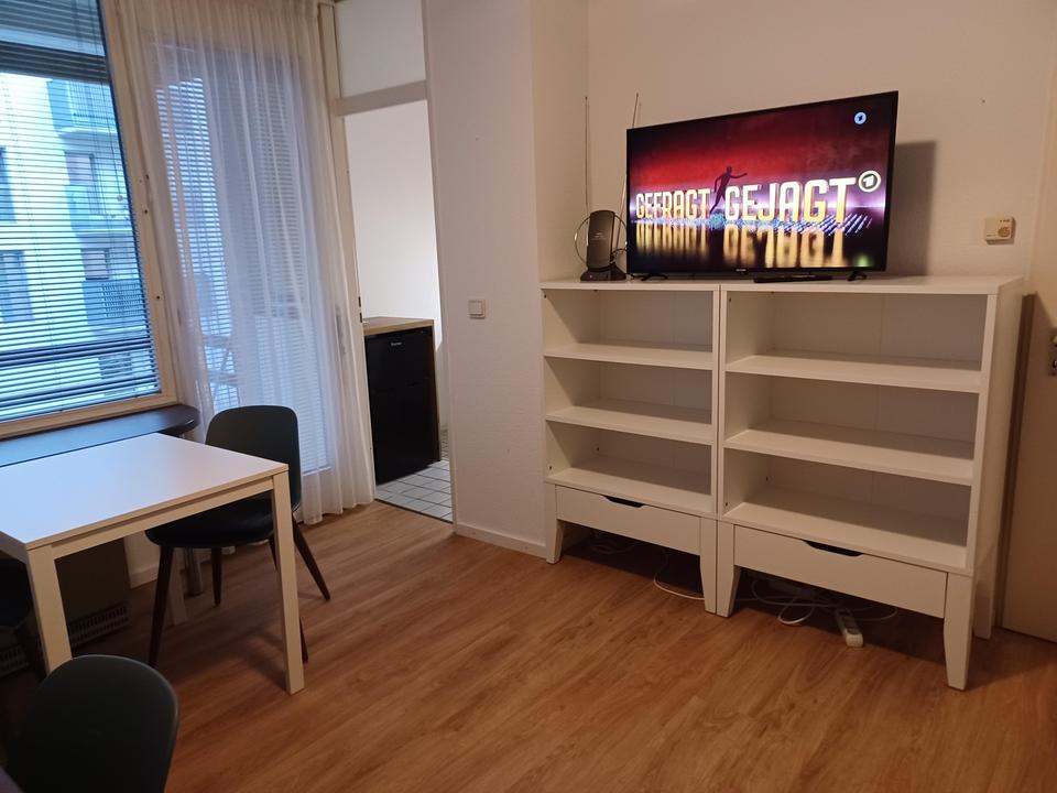 Charlottenburg Wohnen mit Spreeblick vom Balkon inkl. PKW Stellplatz – Bild 11