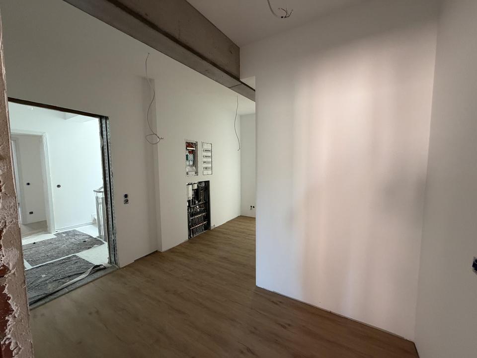 Großzügige 3-Zimmer-Wohnung mit Terrasse im Innenhof – Erstbezug – Wohnen in der Volkacher Altstadt – Bild 12