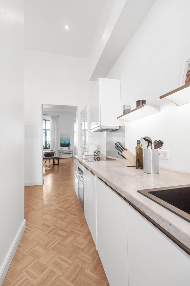 Kernsaniertes 2-Zimmer-Loftjuwel in Düsseldorf-Grafenberg – sofort vermietbar, 4 m Deckenhöhe – Bild 13