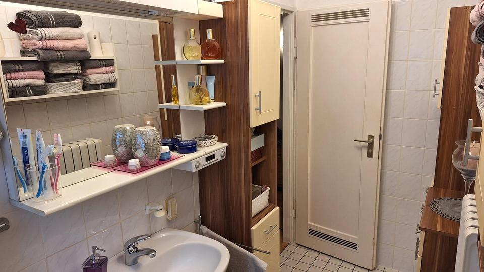 4 Zimmer Erdgeschosswohnung mit Garten in ruhiger Lage in Frankfurt Nordend-West – Bild 13