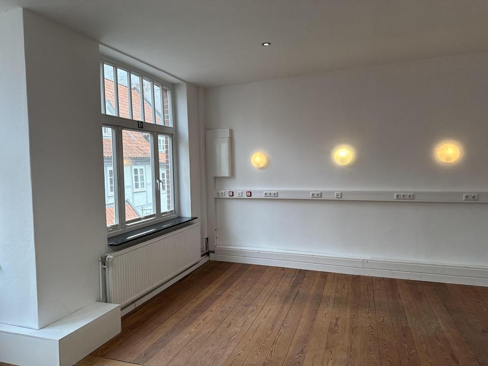 Stilvolles Wohn-bzw. Geschäftshaus in der Altstadt – Bild 15