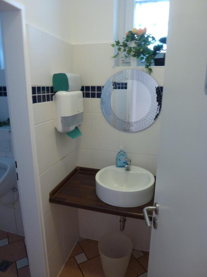 ***LADEN MIT GRUNDSTÜCK ZU VERMIETEN***OB GASTRO/TAKE AWAY/PRODUKTION/***7 PARKPLÄTZE VOR DER TÜR – Bild 13