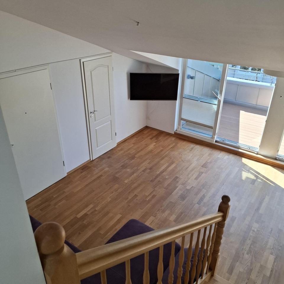 sonnige, provisionsfreie 3 Zi. Dachterrassenwohnung Split-Level – Bild 2