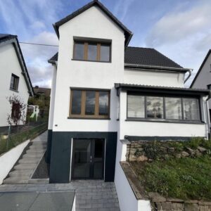 Modernisiertes Einfamilienhaus in beliebter Lage von Erpel