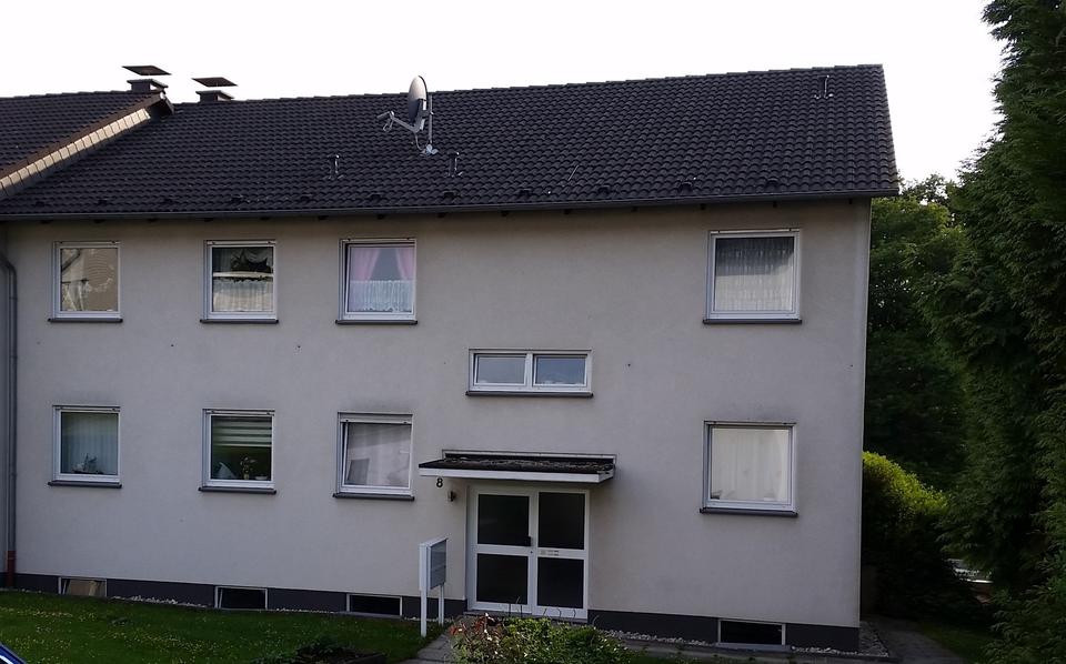 Sonnige, freundliche 3 Zimmer Wohnung mit Südwestbalkon – Bild 4