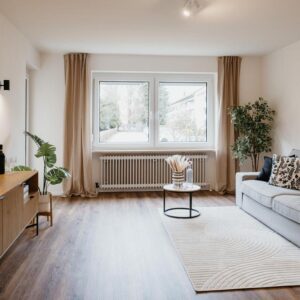 Von privat: Sonnige 3-Zimmer-Wohnung mit Stellplatz in Kaufbeuren