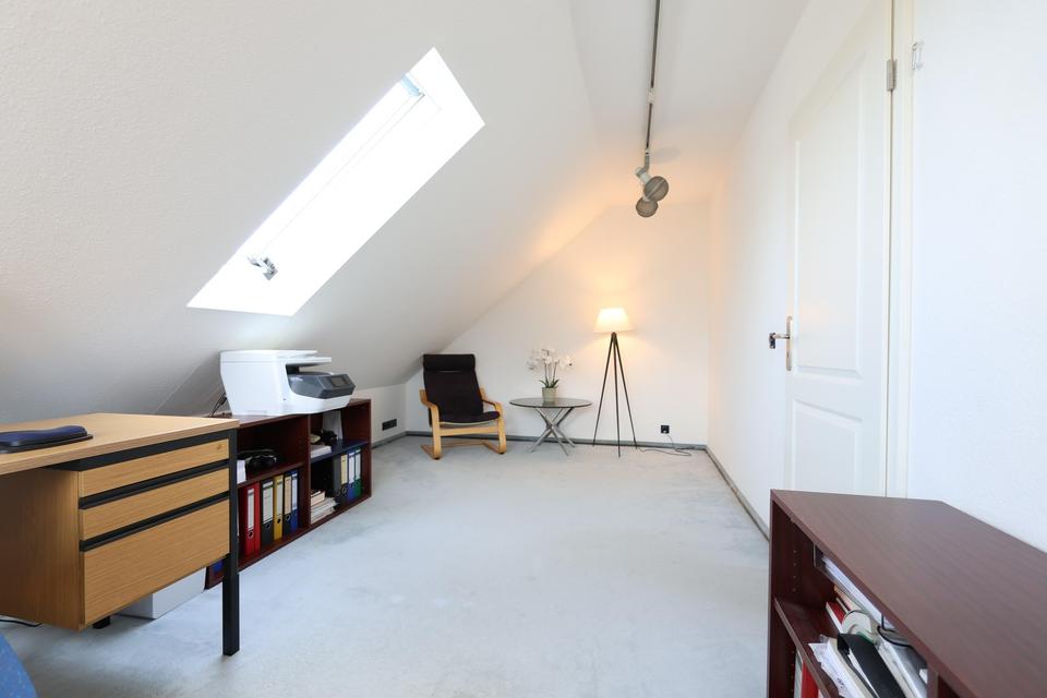 Stadtreihenendhaus Sackg. Wohnfl. 149 m² und Nutzfl. 68 m² – Bild 24