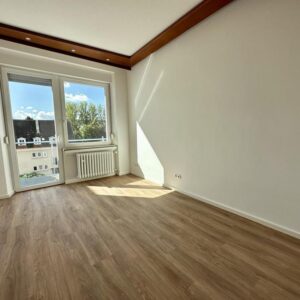 Gemütliche 2-Zimmer-Wohnung mit EBK und Balkon