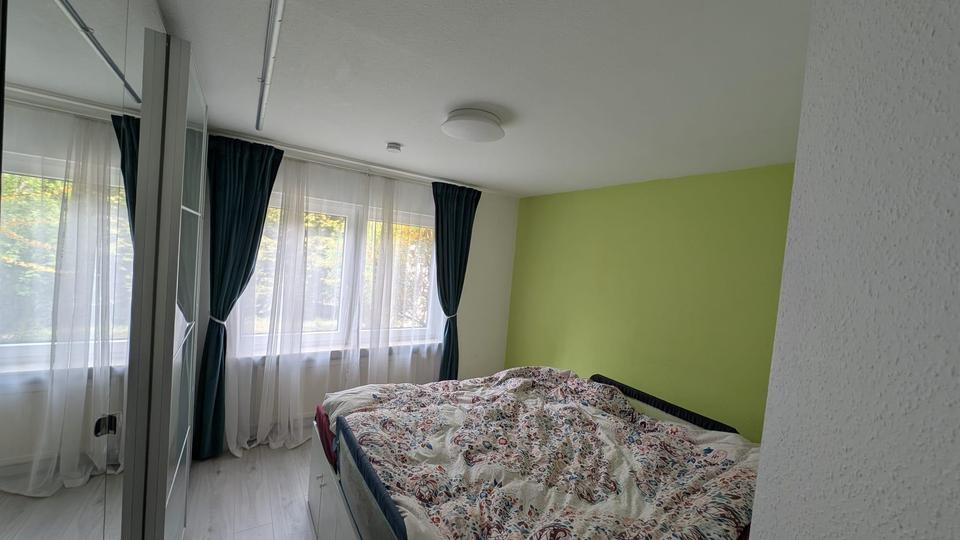 3ZKB schön geschnitten mit Hobbyraum, Terrasse und Gartenmitbenutzung in ausgezeichneter Lage – Bild 4