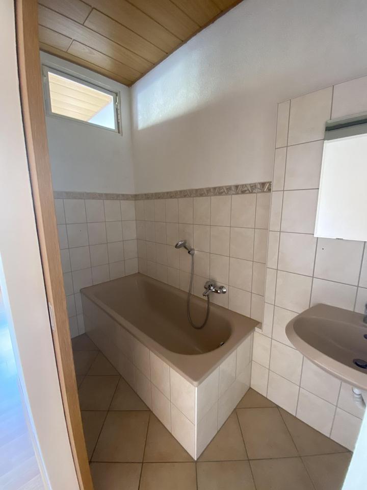 Lichtdurchflutete 4-Raumwohnung – Bild 6