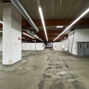 Große Gewerbefläche 5.300 m² (Lager/Handwerk) in Haan, Teilfächen möglich