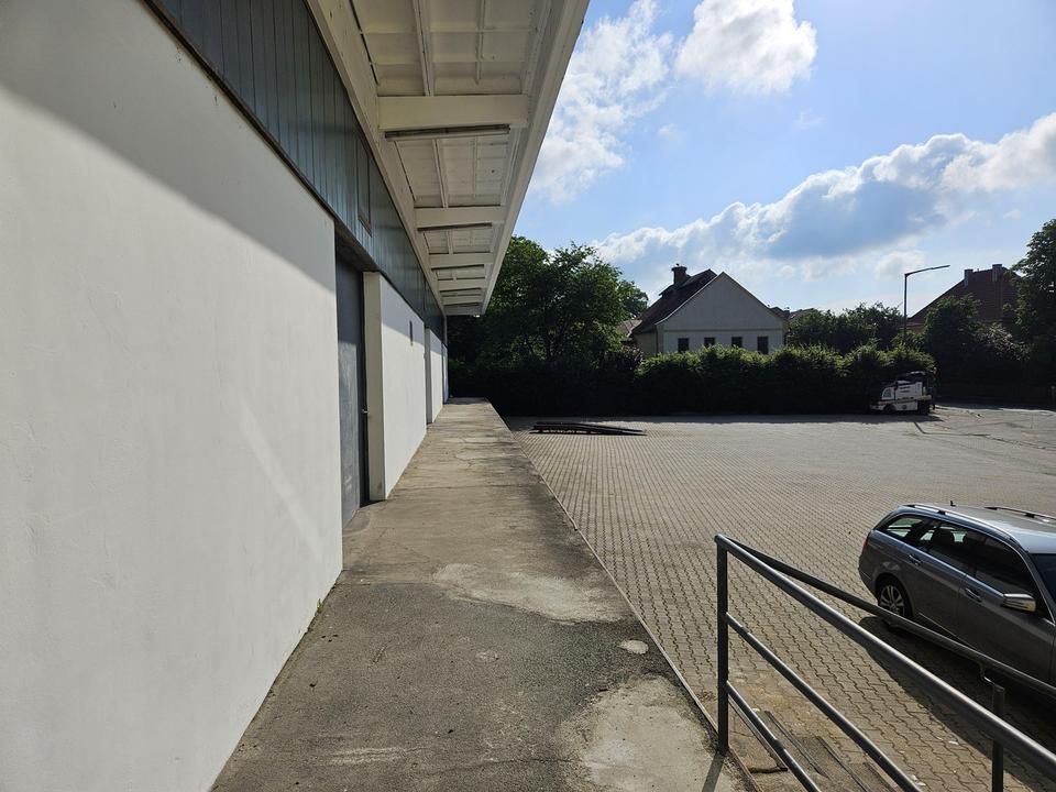Lagerhalle mit einer Fläche bis 840m² + Büro/Wohnung möglich – Bild 9
