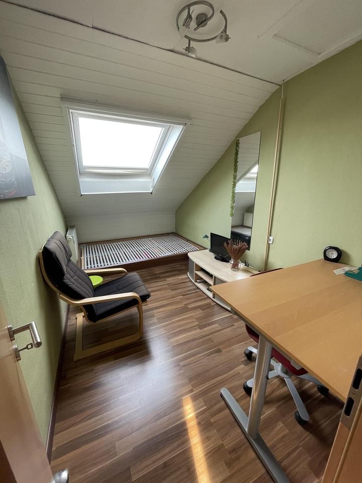 Charmantes Haus in ruhiger, schöner Wohnlage, ideal für Familien und Handwerker – Bild 16