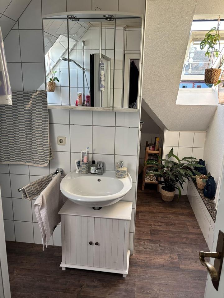 Dachgeschoss-Juwel in Osnabrück – 2 Zimmer auf 90 m² – Bild 9