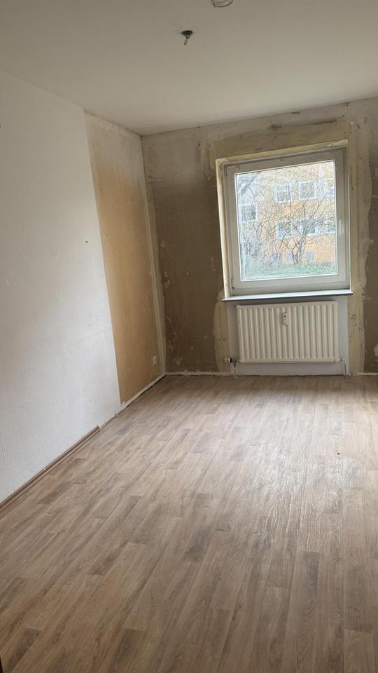 Helle 4 Zimmer Wohnung, gut angebunden, in Hannover-Ahlem – Bild 9