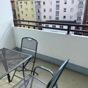 Sehr zentrales und helles 1-Zimmer-Appartment mit Balkon