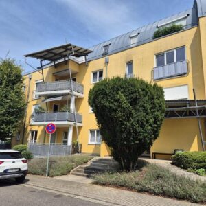 * provisionsfreie u. vermietete 3-Zi-Wohnung mit enormen Potenzial *