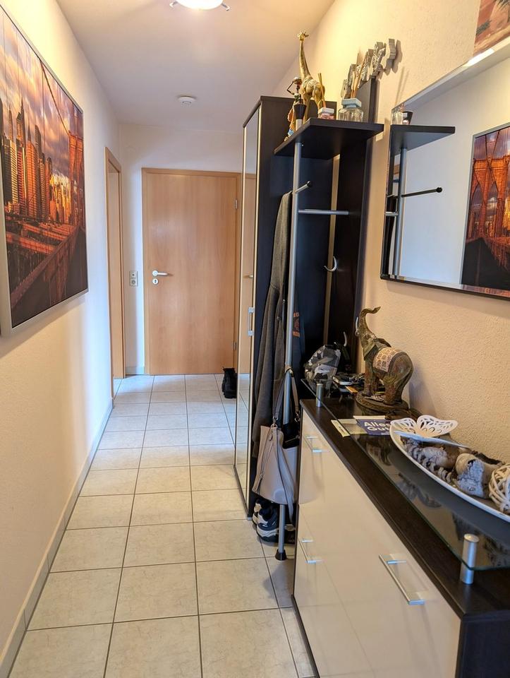 Ohne Provision - Ansprechende DG-Wohnung mit Balkon, Stellplatz & Tageslichtbad – Bild 7