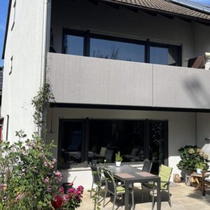 Großes, helles REH für die Familie mit modernem Grundriss und wunderschönem Garten