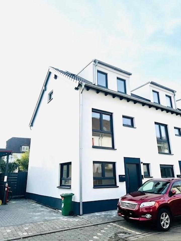 Neubau Reihenendhaus in TOP Lage!