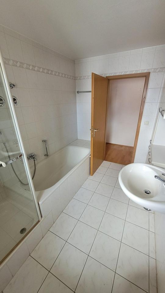 Pforzheim-Südstadt, Helle und ruhige 3-Zimmer-Wohnung – Bild 10